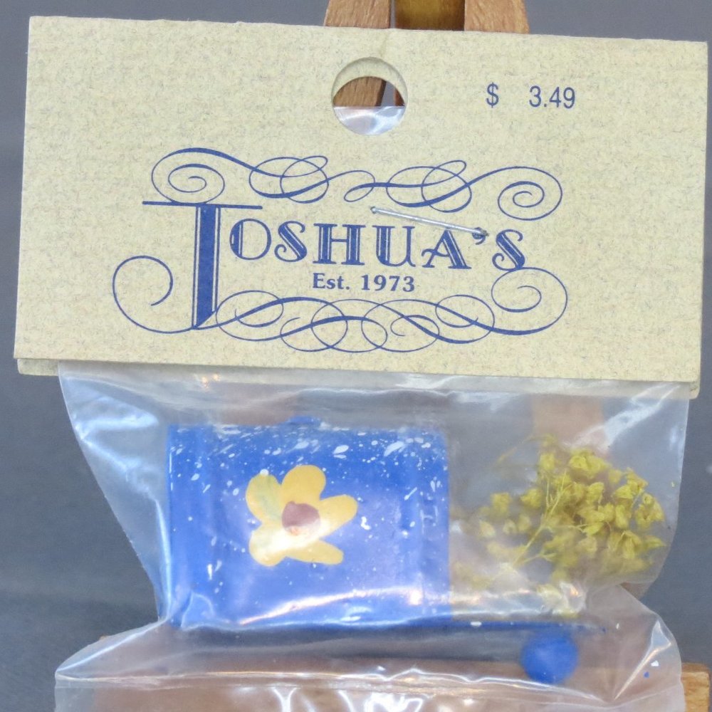 Joshua's Lifestyle Collectibles Miniature Sunflower Mailbox/NIB